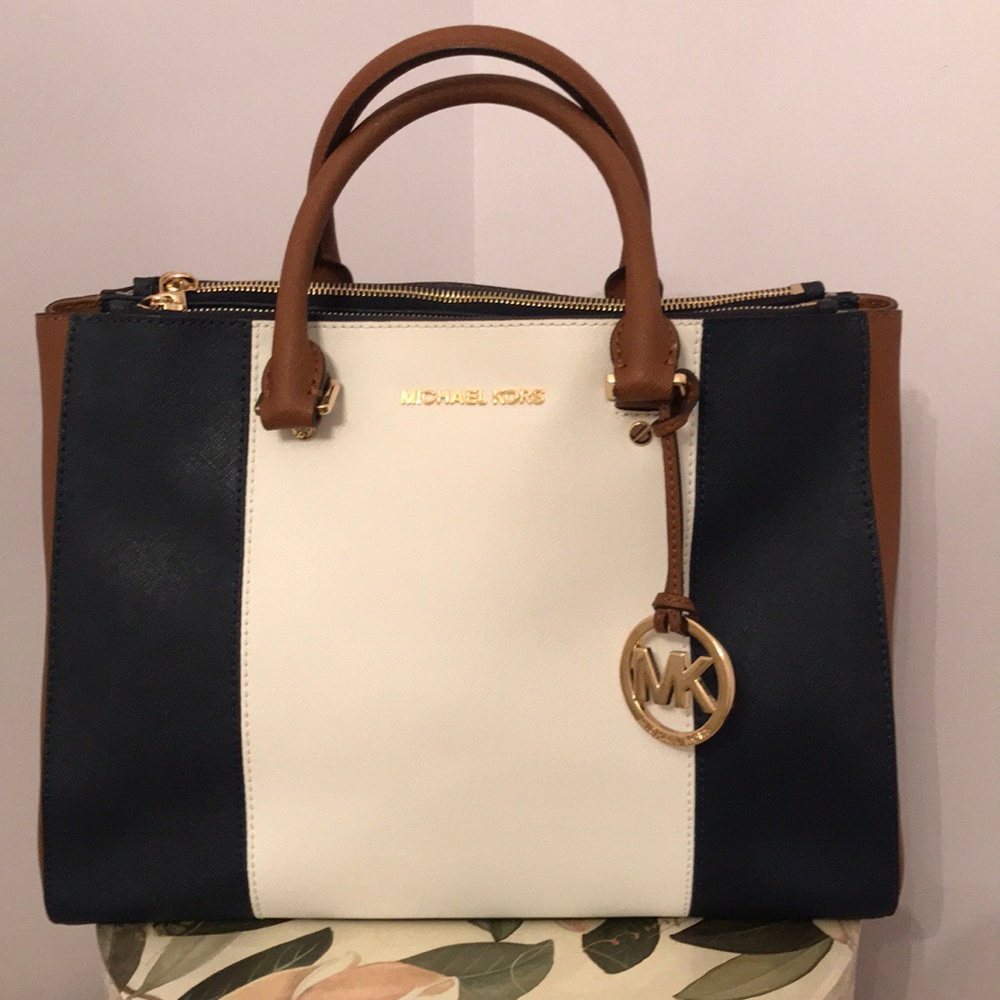 Michael Kors Sutton Handbag